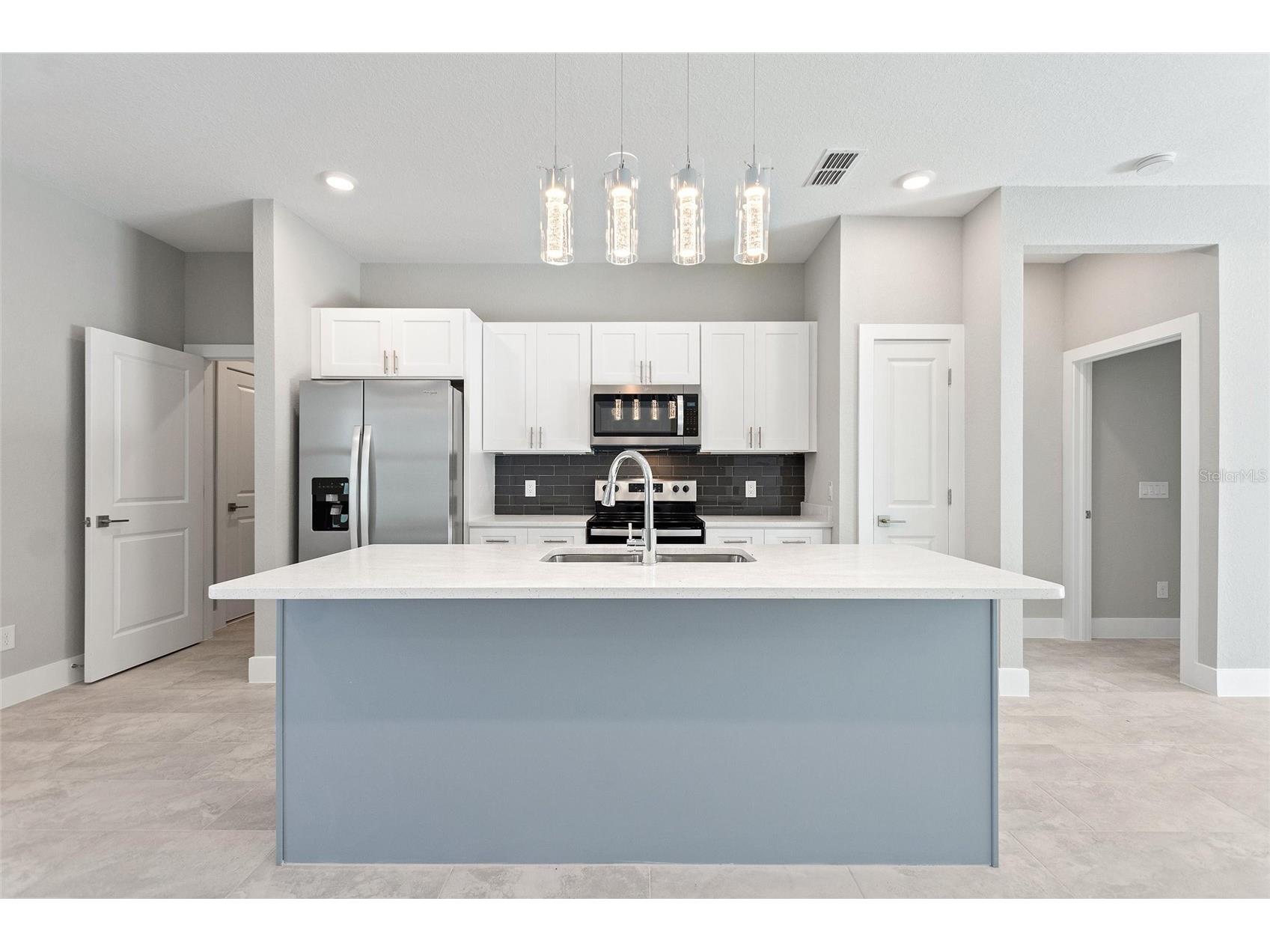 3707 Fontainebleau Street North Port FL 34287 O6404852 image10