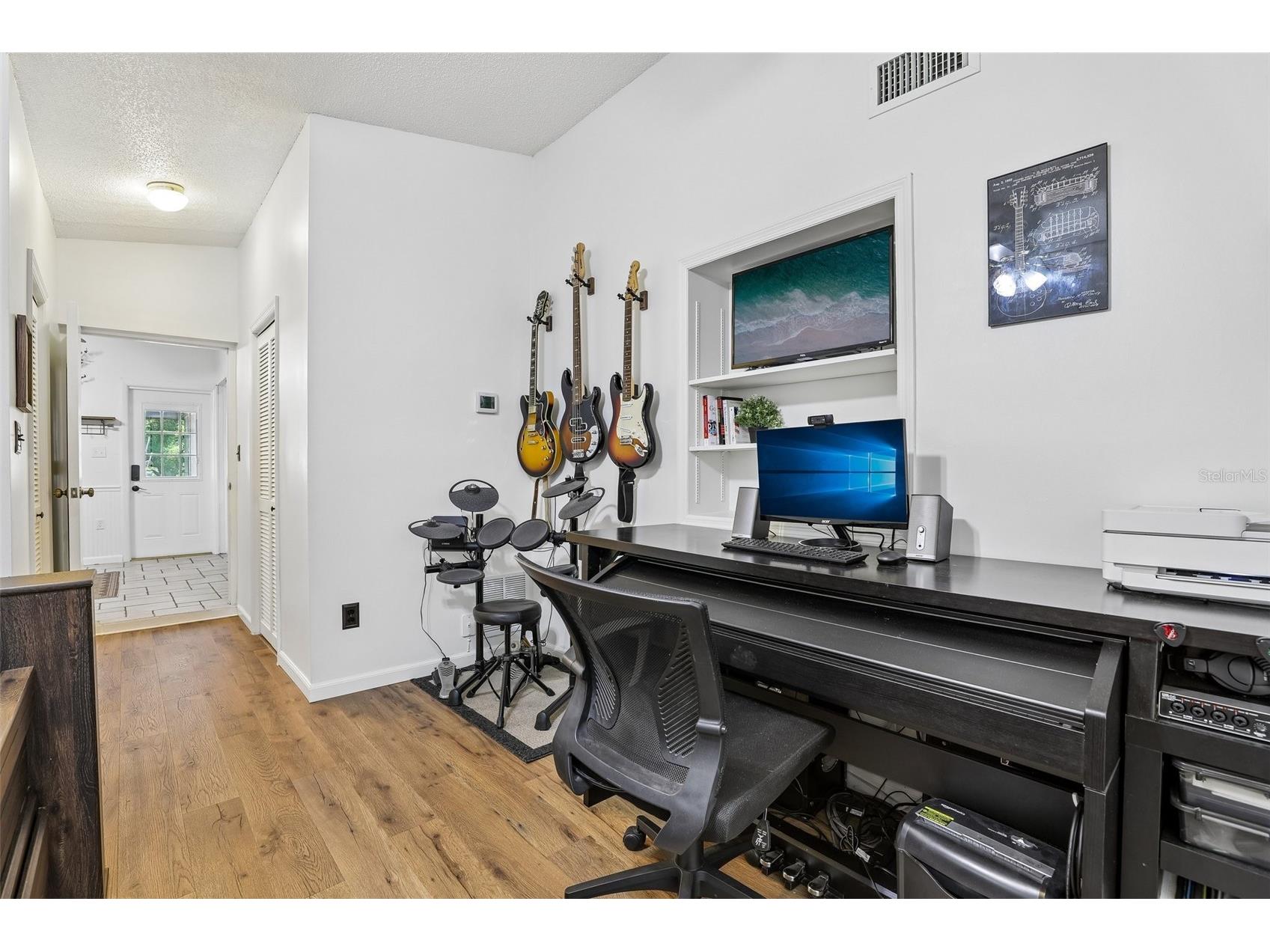 3707 March Avenue Orlando FL 32806 O6414312 image15