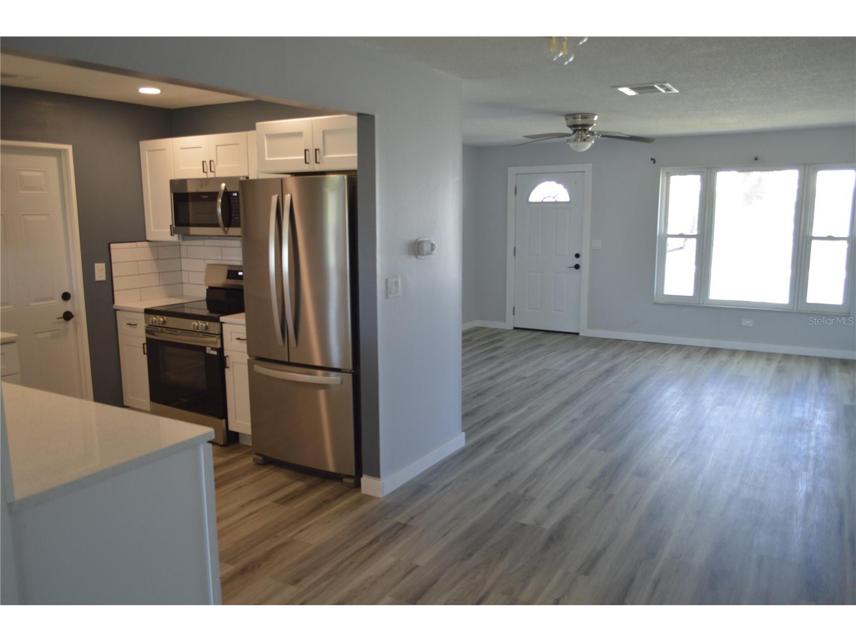 3708 97th Avenue N Pinellas Park FL 33782 TB8505253 image3