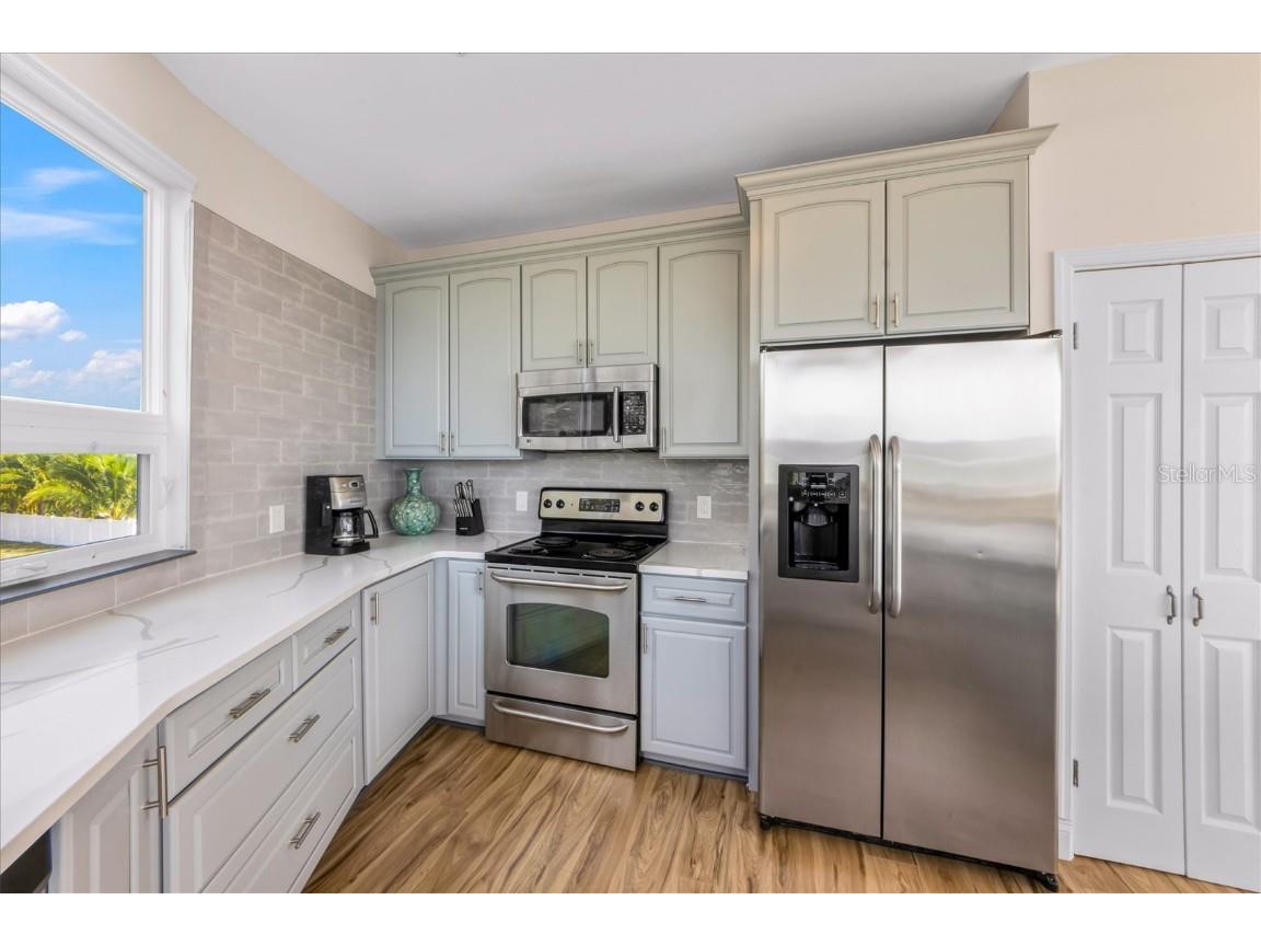 3708 Gulf Drive #1 Holmes Beach FL 34217 - GULF OF AMERICA A4673770 image16