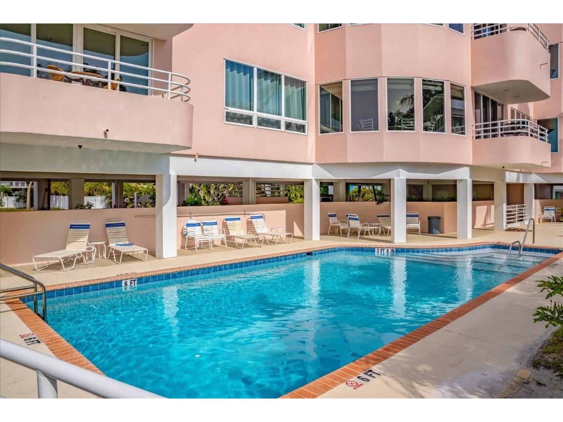 3708 Gulf Drive #1 Holmes Beach FL 34217 - GULF OF AMERICA A4673770 image31