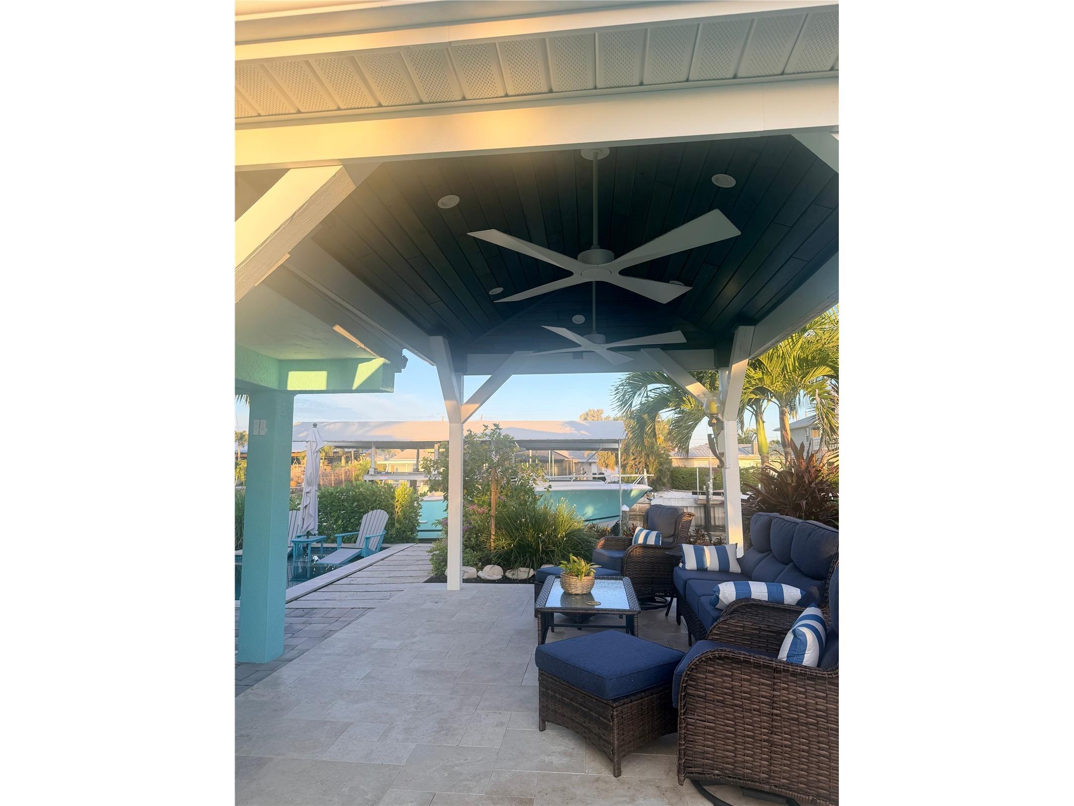 3708 Royal Palm Drive Bradenton FL 34210 - PALMA SOLA BAY O6402017 image8