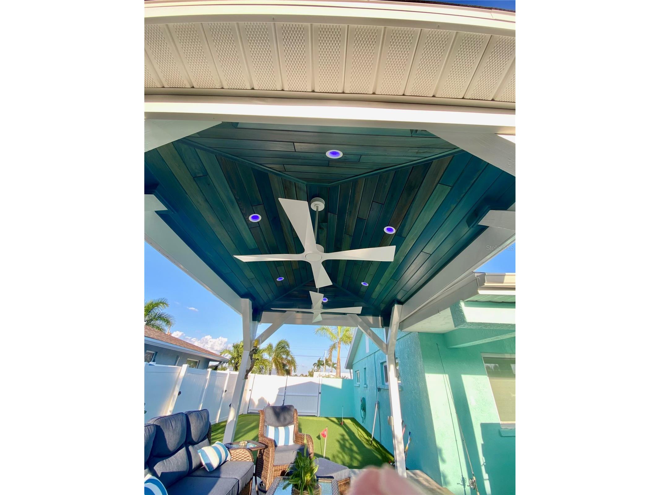 3708 Royal Palm Drive Bradenton FL 34210 - PALMA SOLA BAY O6402017 image9