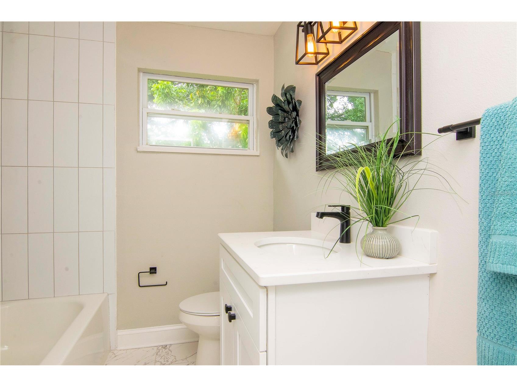 3708 W Tyson Avenue Tampa FL 33611 TB8498620 image24