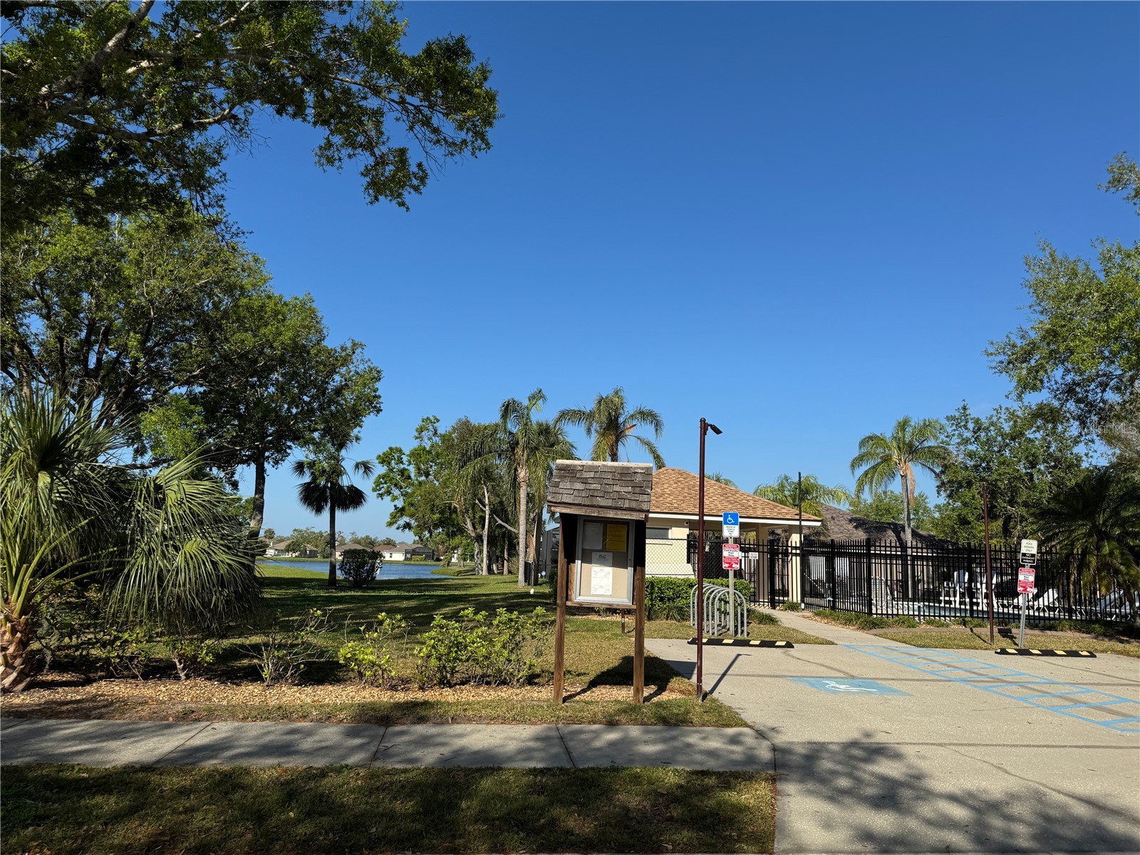 3709 62nd Avenue E Bradenton FL 34203 A4695457 image46