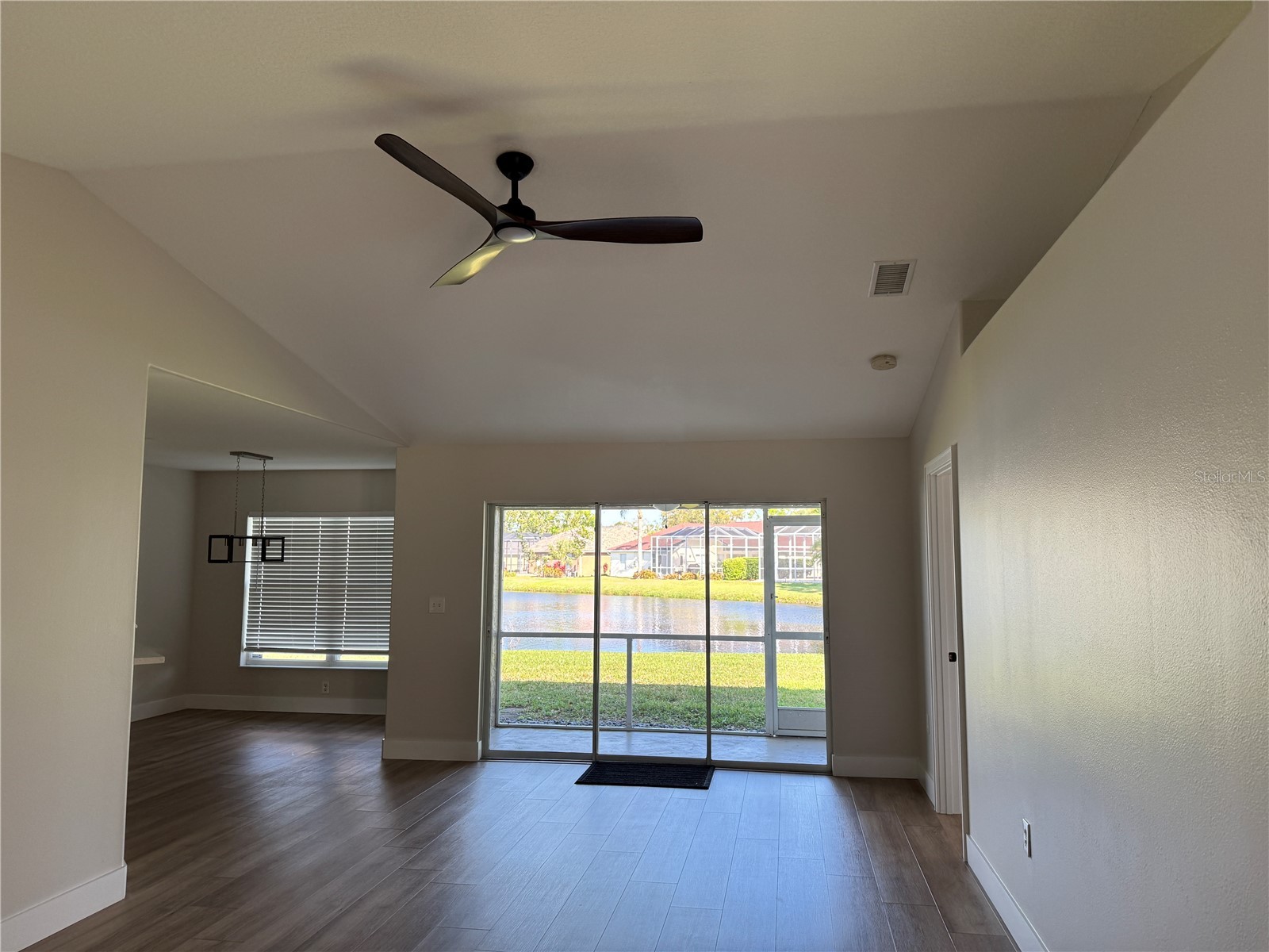 3709 62nd Avenue E Bradenton FL 34203 A4695457 image5