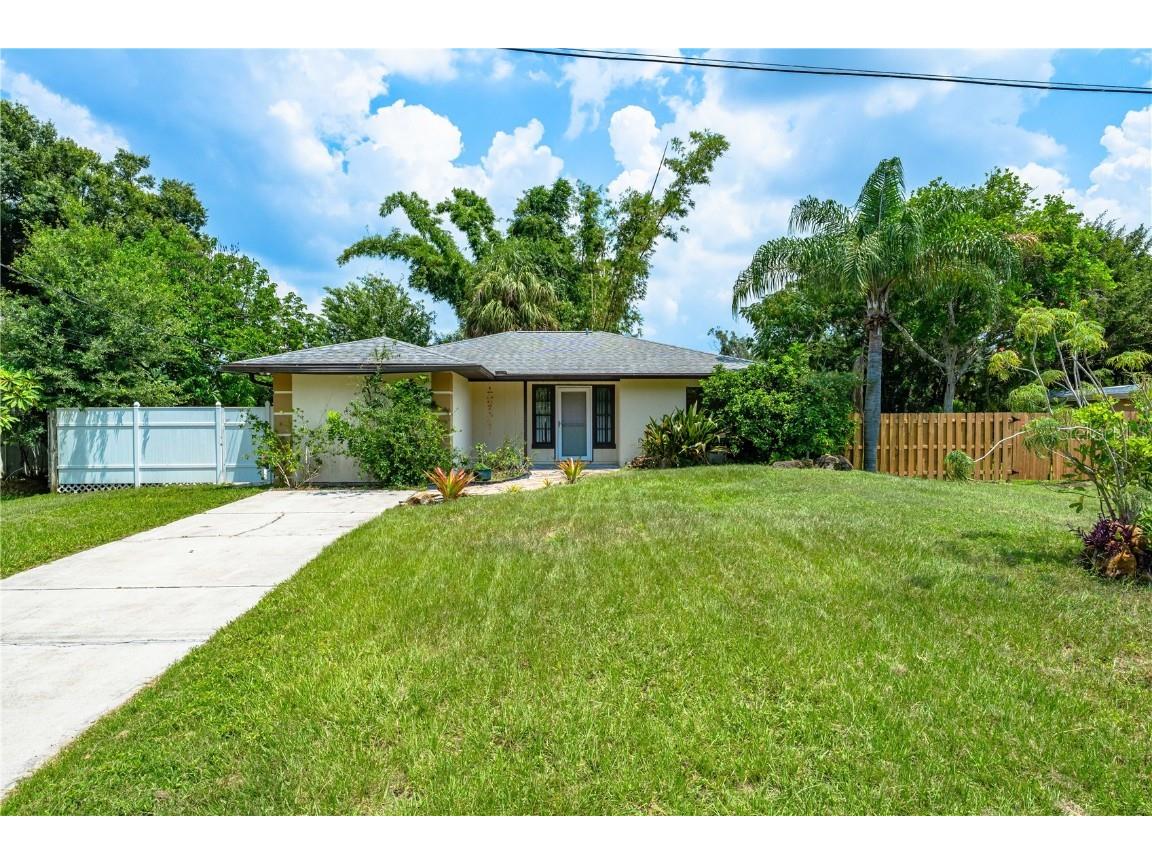 3709 Alden Way Sarasota FL 34232 - FLAMINGO LAKE A4647375 image2