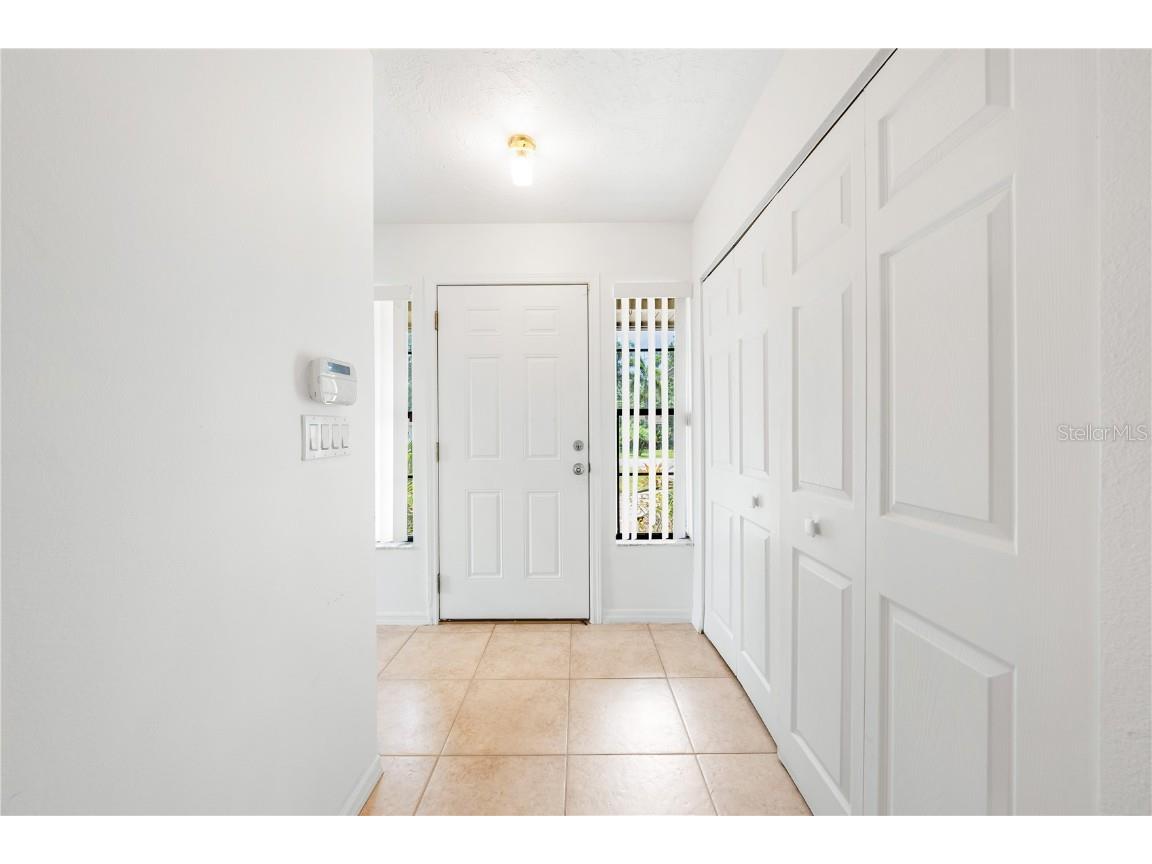 3709 Alden Way Sarasota FL 34232 - FLAMINGO LAKE A4647375 image6