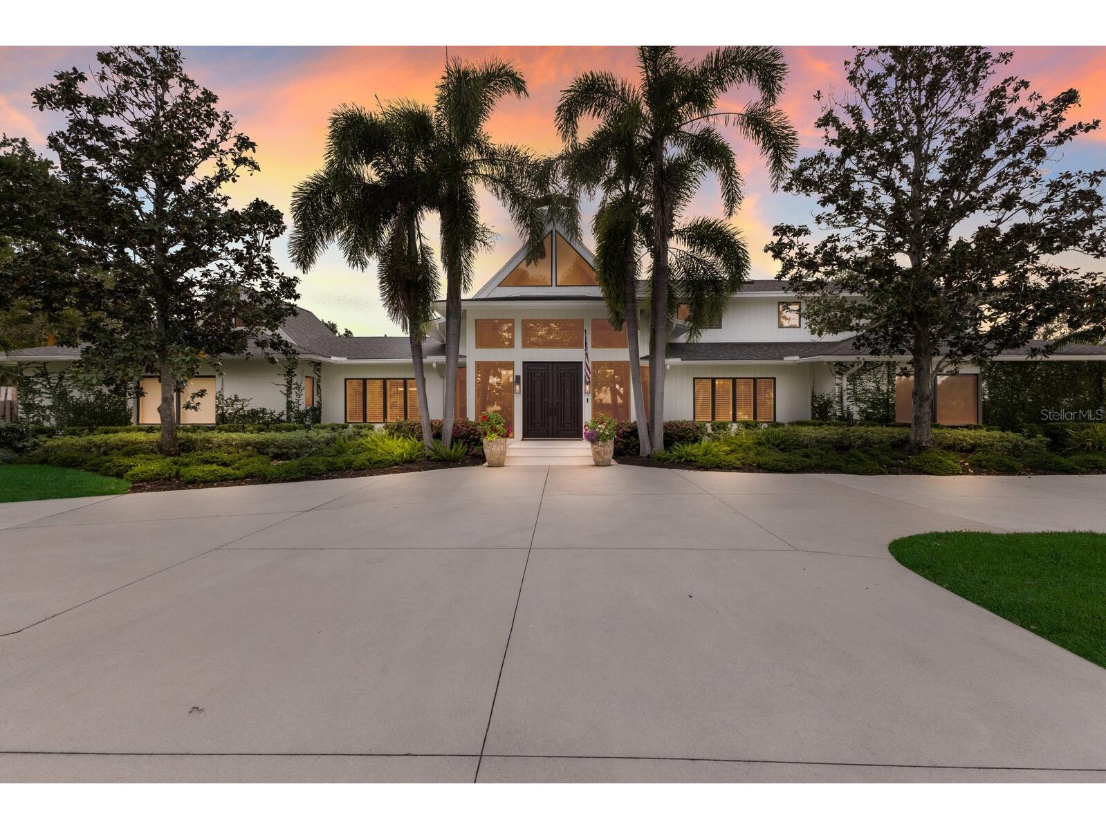 3709 Beneva Oaks Sarasota FL 34238 A4676434 image1