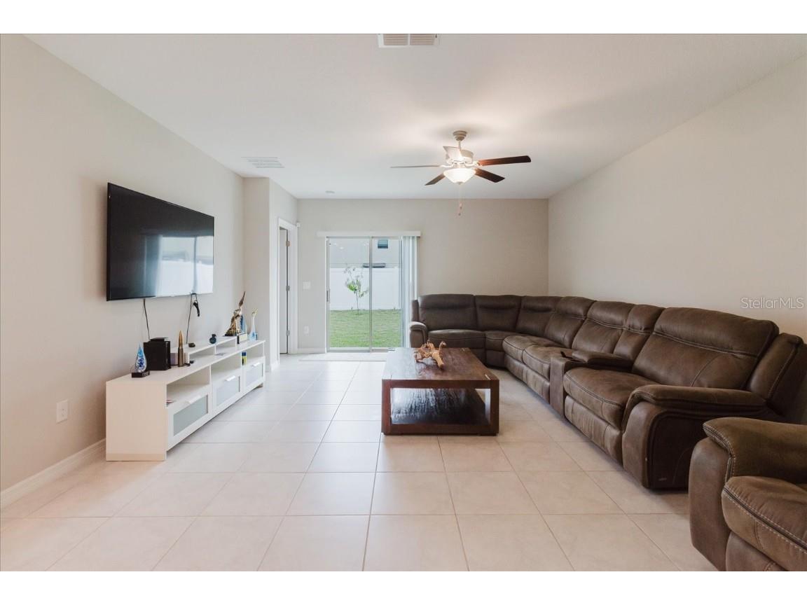 3709 Daisy Bloom Place Tampa FL 33619 TB8410790 image12