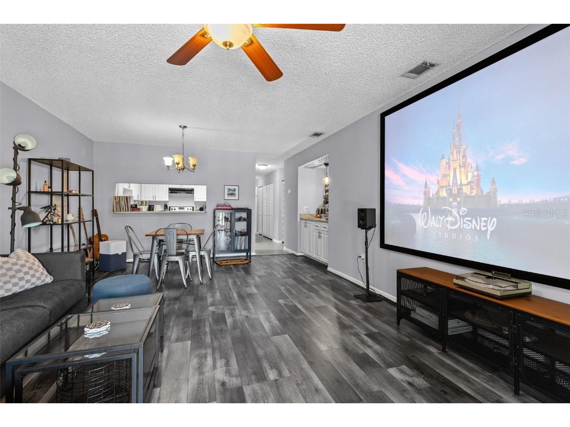 3709 Greenery Court #209 Tampa FL 33618 TB8377644 image8