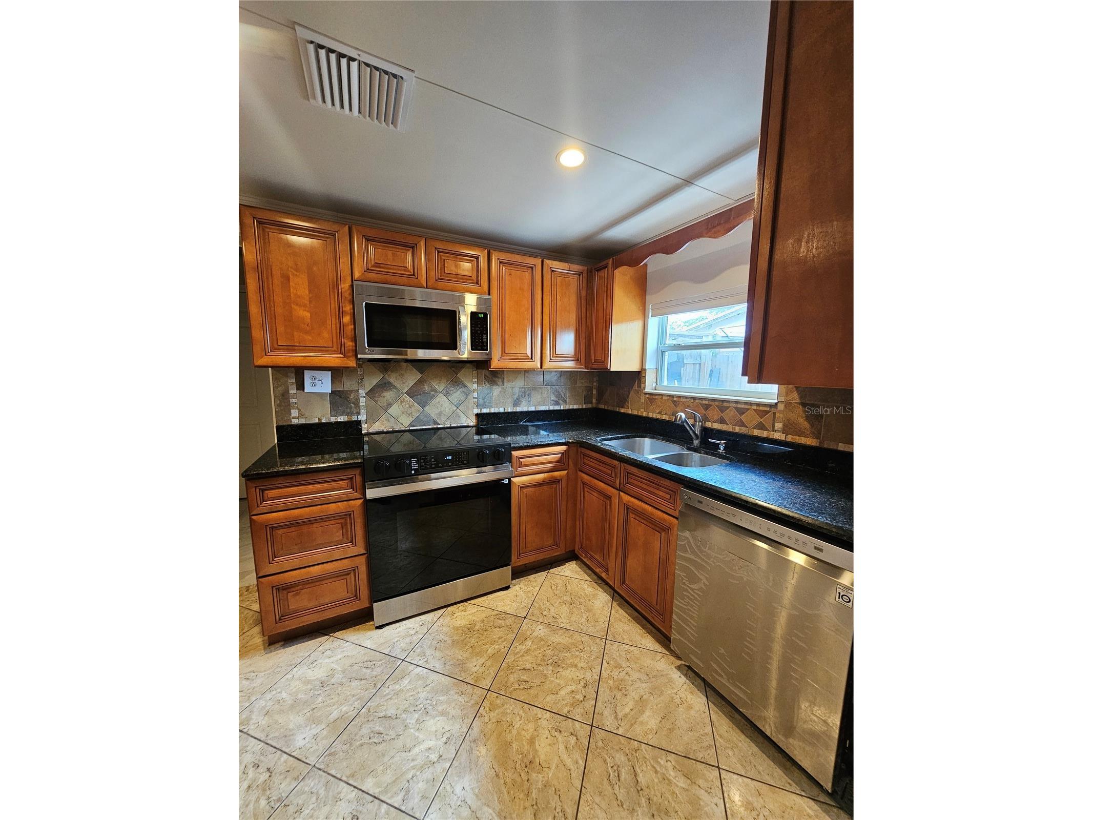 3709 Westgate Road Orlando FL 32808 O6411528 image6