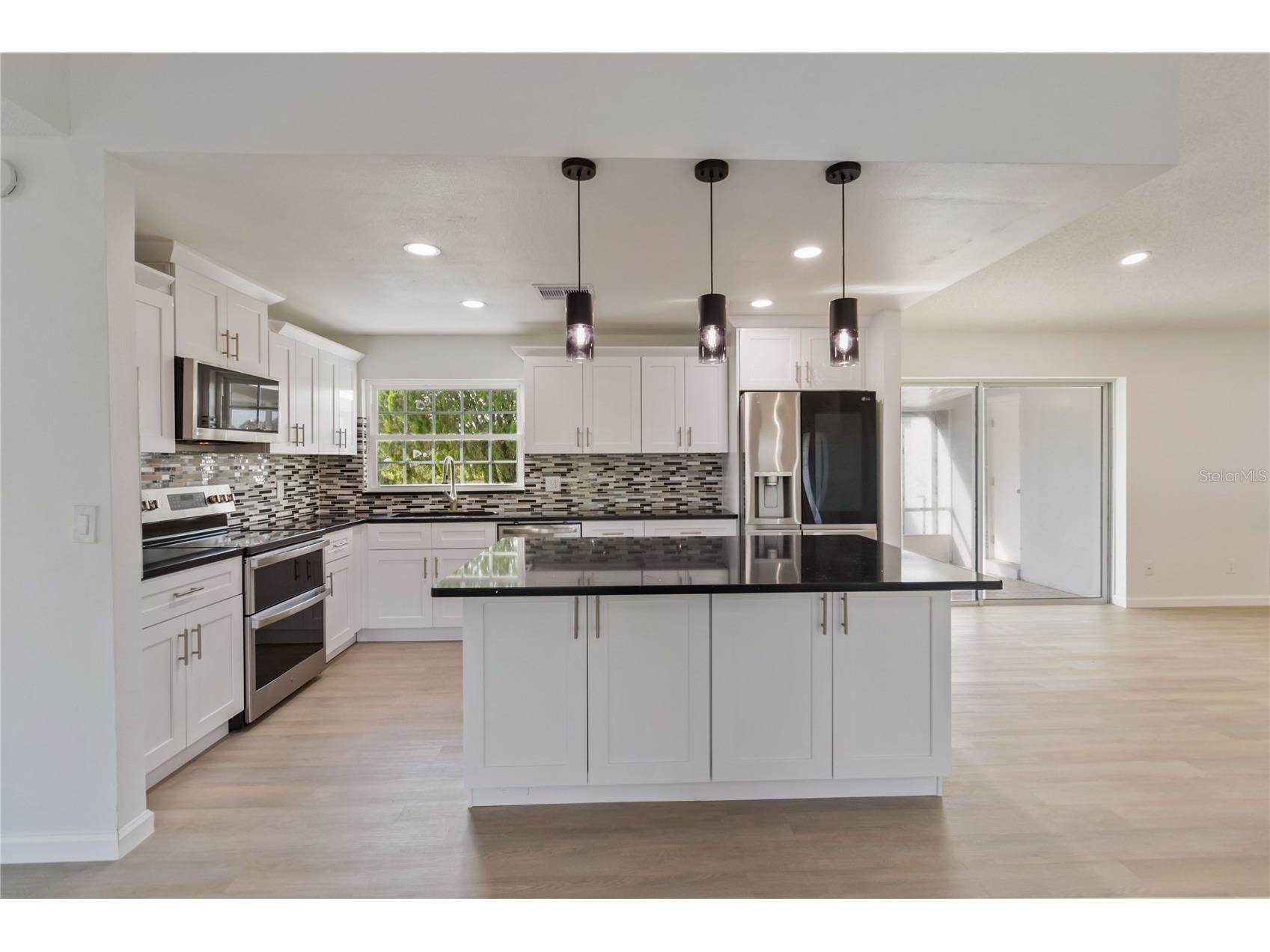 371 Buttonwood Drive Kissimmee FL 34743 S5133492 image11