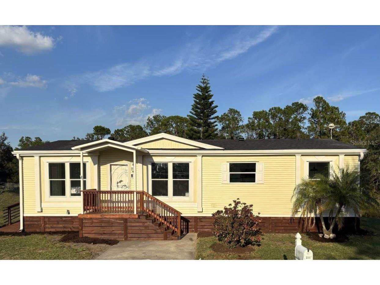 371 Caloosa Court Lake Wales FL 33859 - CANAL TO CROOKED LAKE TB8338616 image1