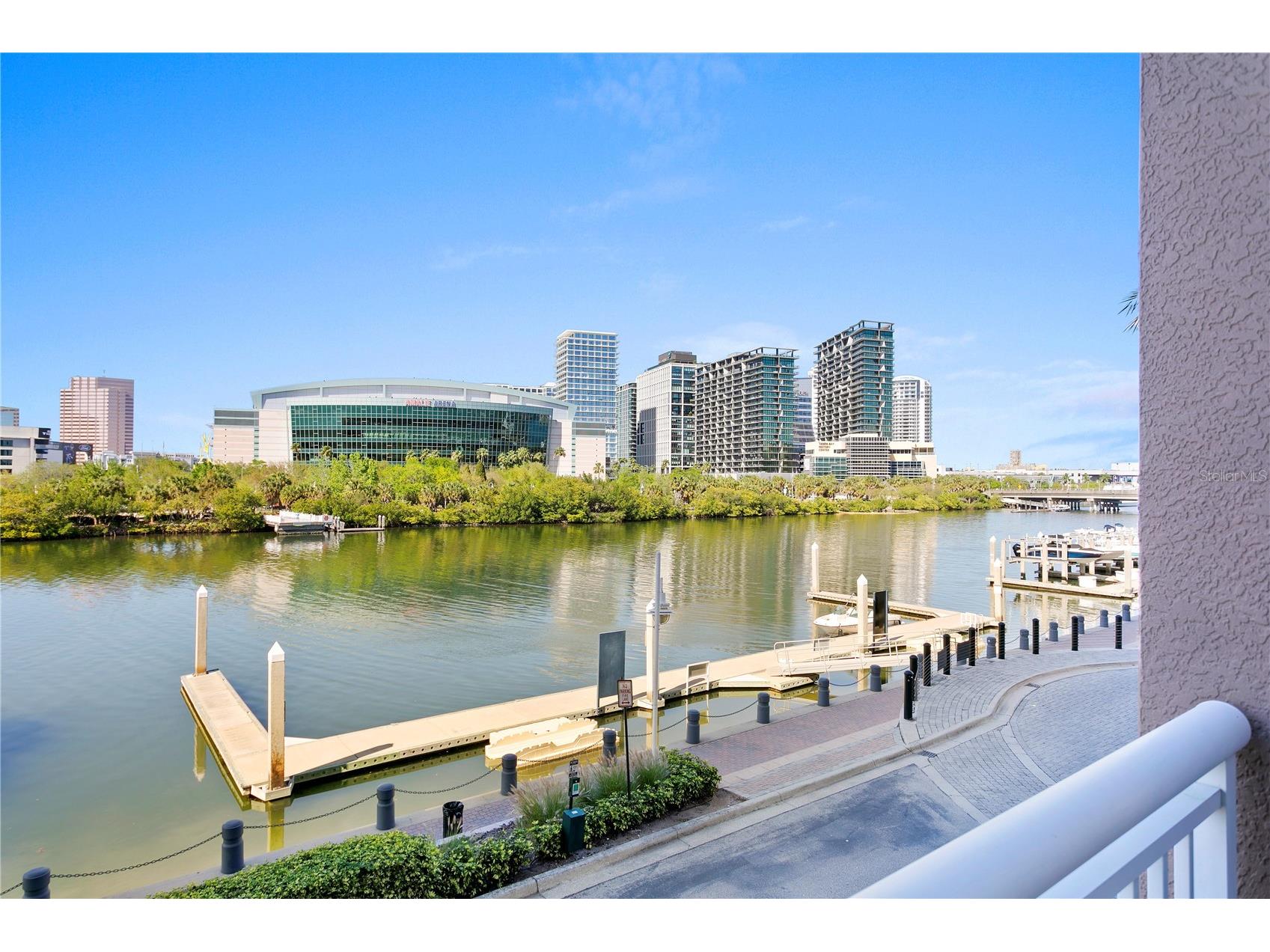 371 Channelside Walk Way #17 Tampa FL 33602 TB8463622 image1