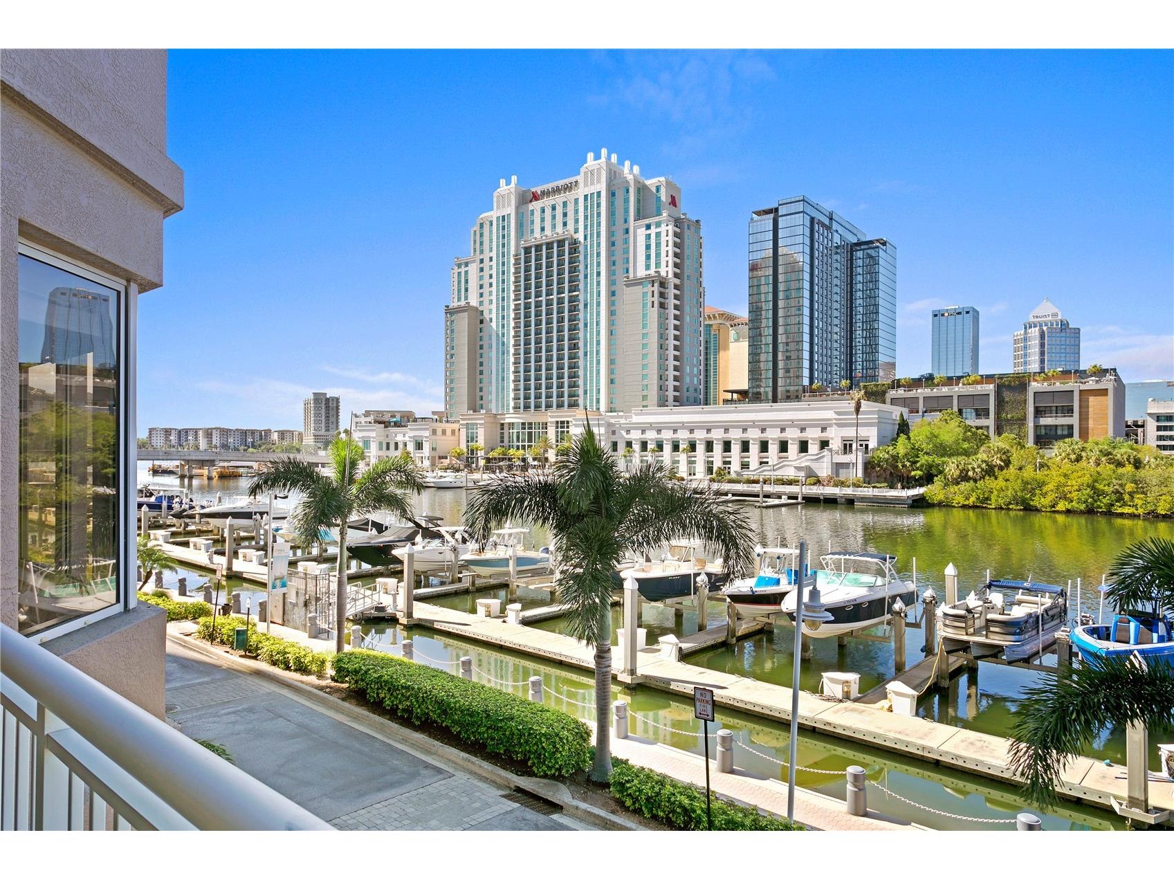 371 Channelside Walk Way #17 Tampa FL 33602 TB8463622 image2