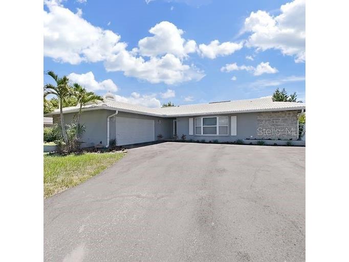 371 Mehlenbacher Road Belleair Bluffs FL 33770 U8210256 image1