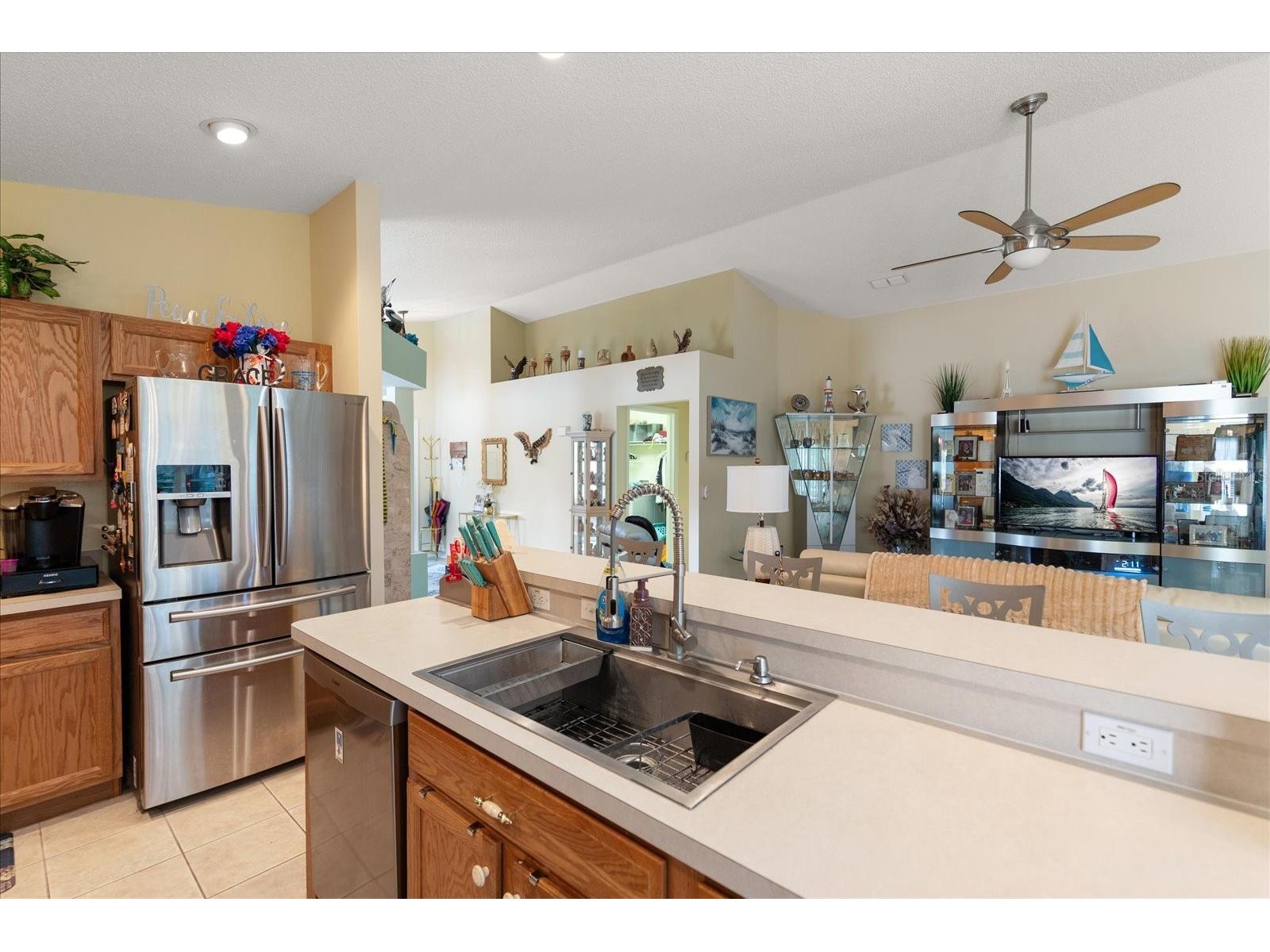 371 Quane Avenue Spring Hill FL 34609 W7880853 image3