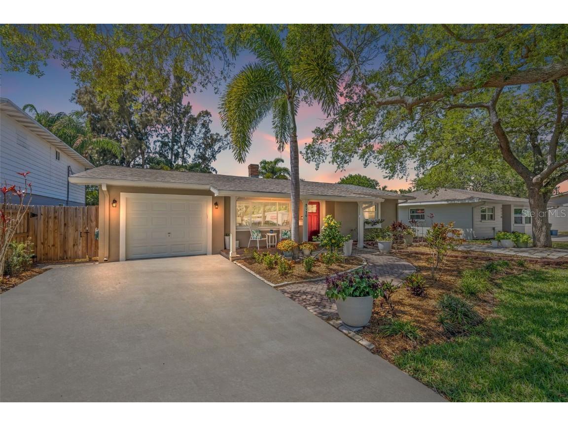 3710 Alabama Avenue NE Saint Petersburg FL 33703 U8236163 image1