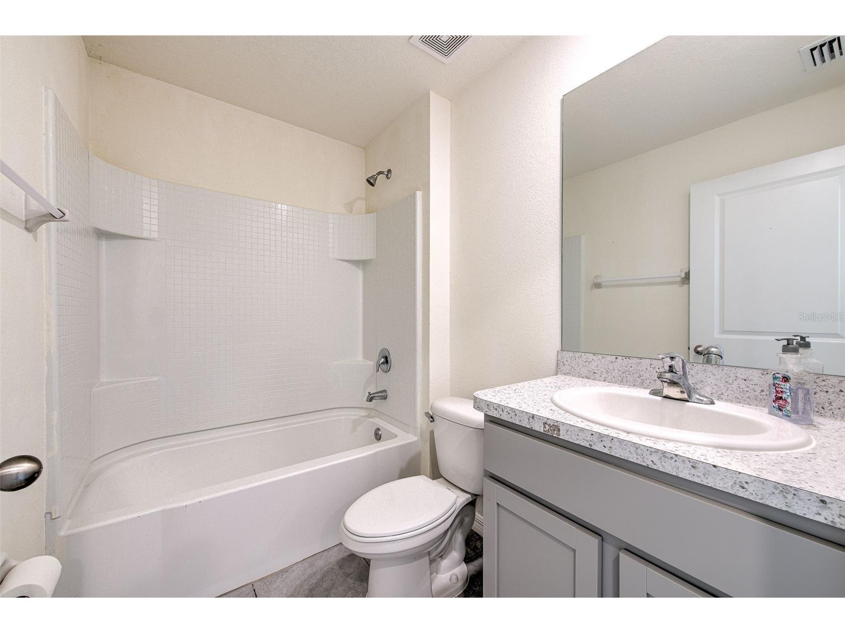 3710 Capri Coast Drive Plant City FL 33565 TB8464336 image23