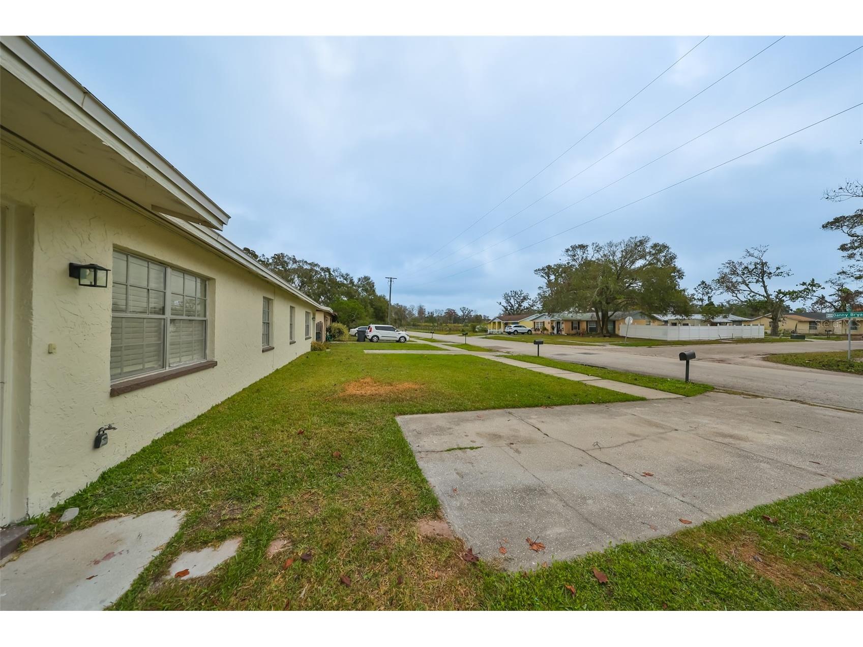 3710 Danny Bryan Boulevard Tampa FL 33619 TB8486126 image21