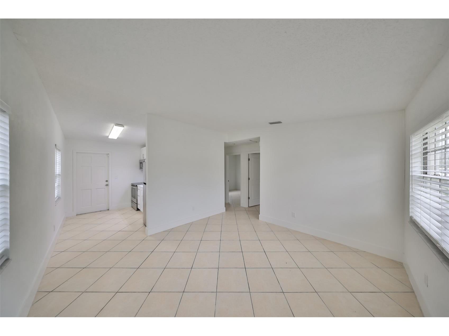 3710 Danny Bryan Boulevard Tampa FL 33619 TB8486126 image7