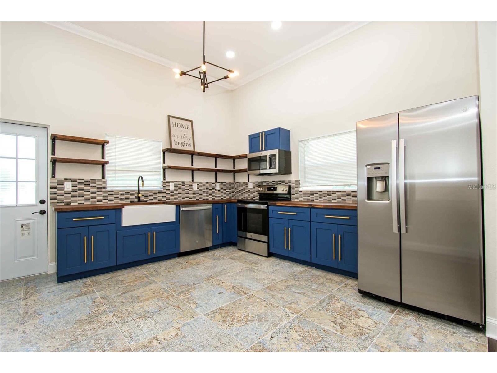 3710 De Soto Boulevard Palm Harbor FL 34683 TB8507981 image9