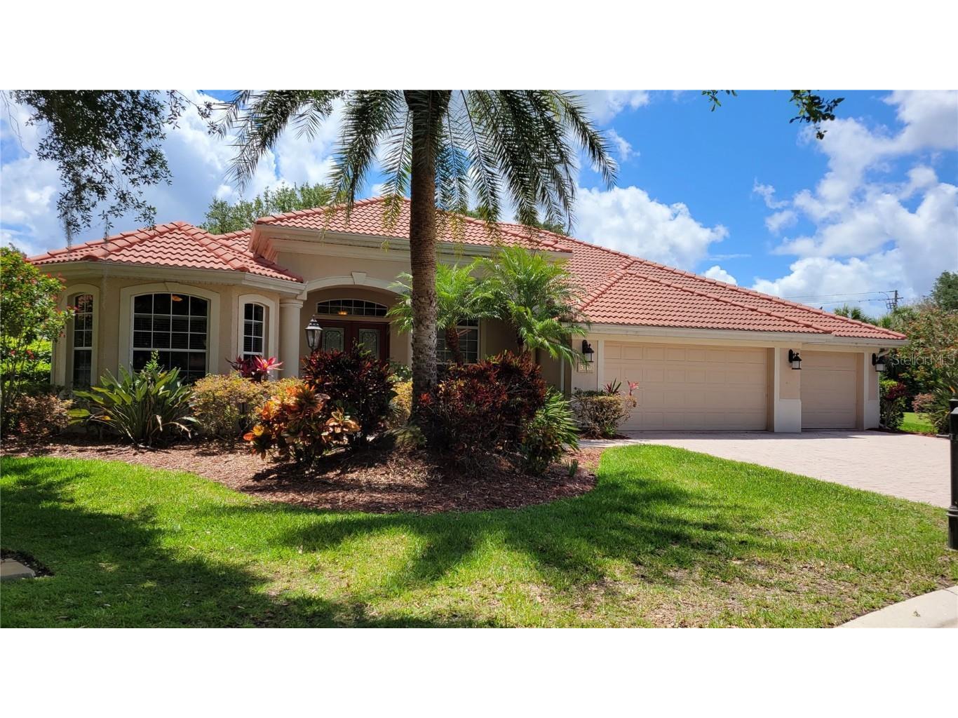 3710 Eagle Hammock Drive Sarasota FL 34240 A4567667 image1