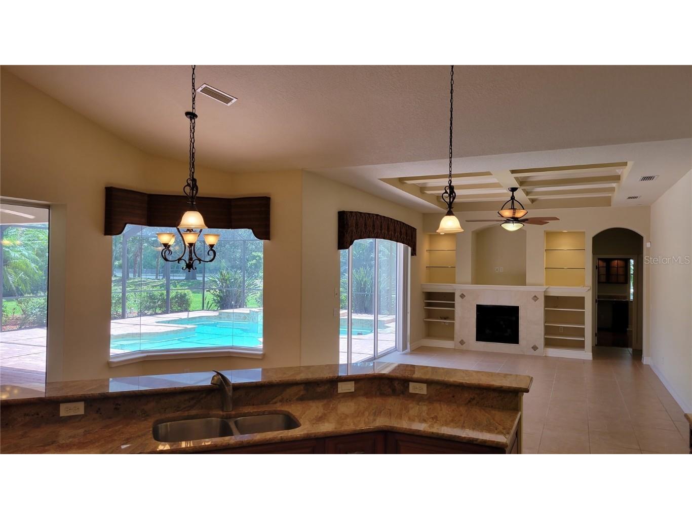 3710 Eagle Hammock Drive Sarasota FL 34240 A4676995 image10