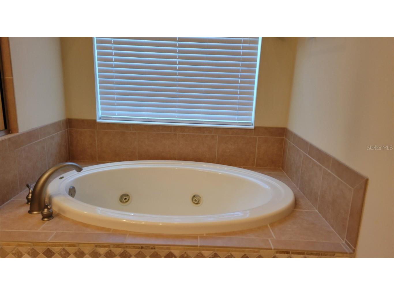 3710 Eagle Hammock Drive Sarasota FL 34240 A4676995 image18