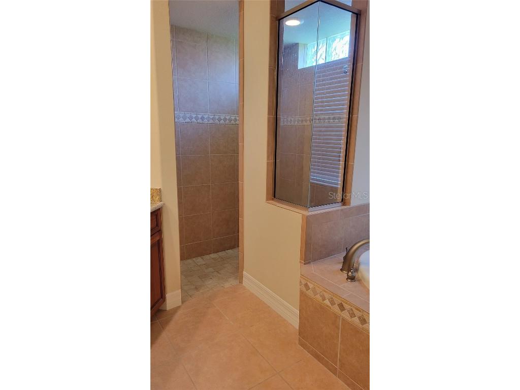 3710 Eagle Hammock Drive Sarasota FL 34240 A4676995 image19