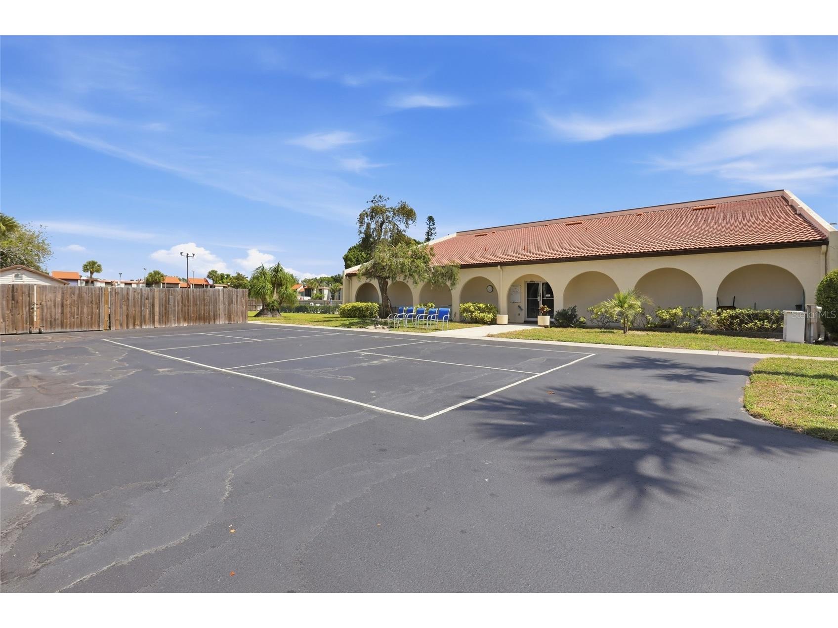 3710 El Poinier Court #511 Sarasota FL 34232 A4691115 image31