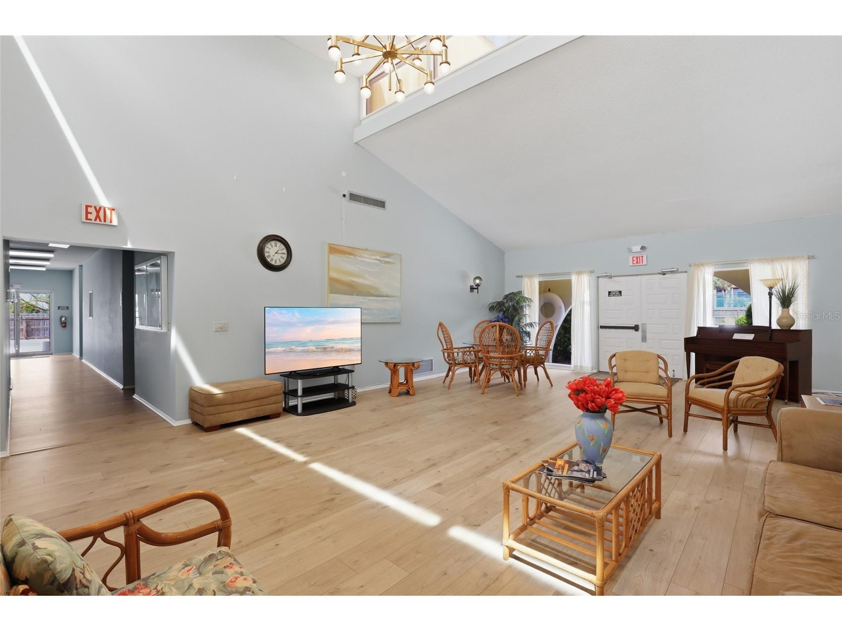3710 El Poinier Court #511 Sarasota FL 34232 A4691115 image33