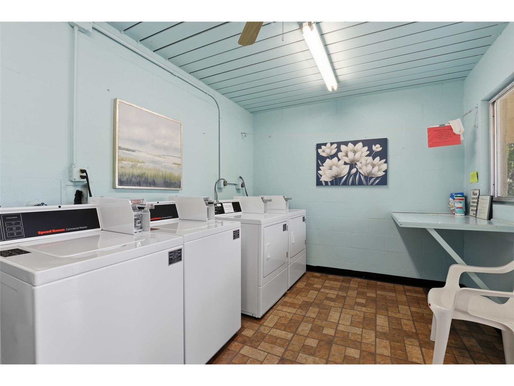 3710 El Poinier Court #511 Sarasota FL 34232 A4691115 image39