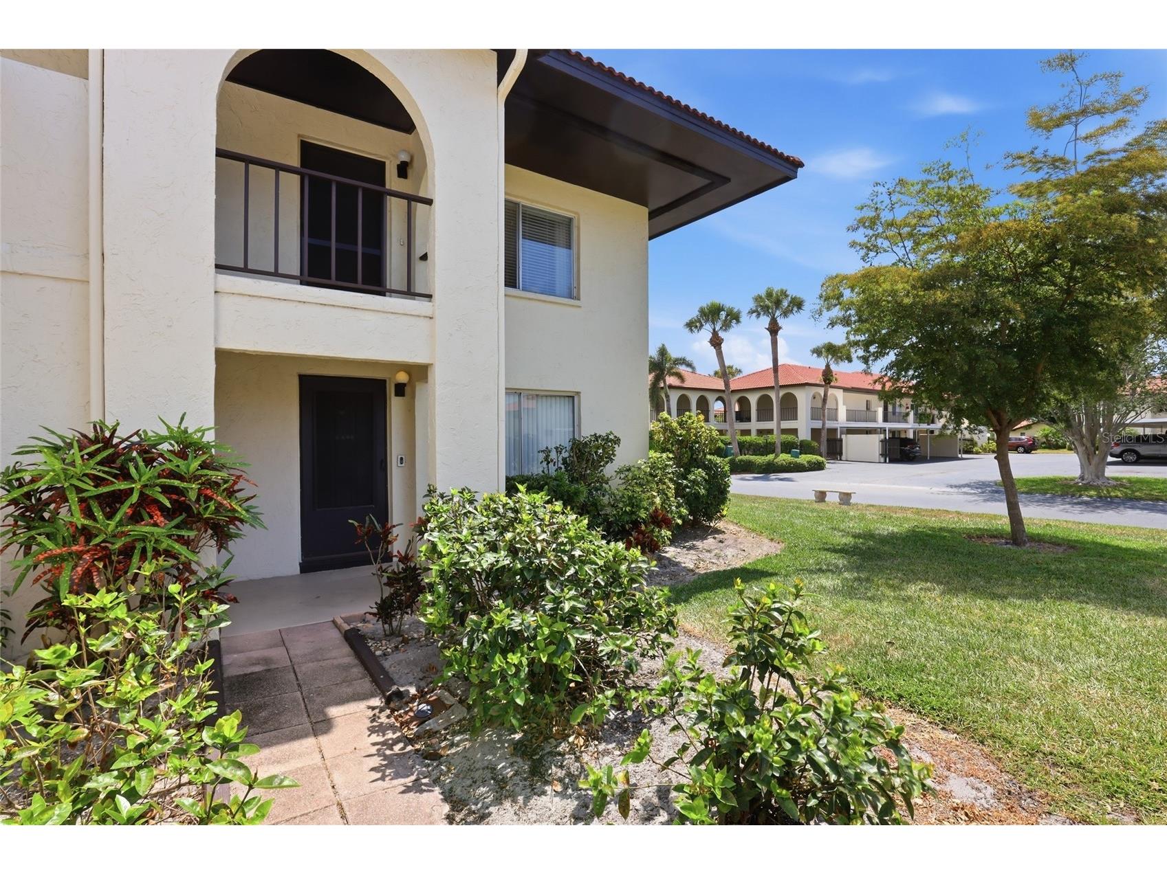 3710 El Poinier Court #511 Sarasota FL 34232 A4691115 image4