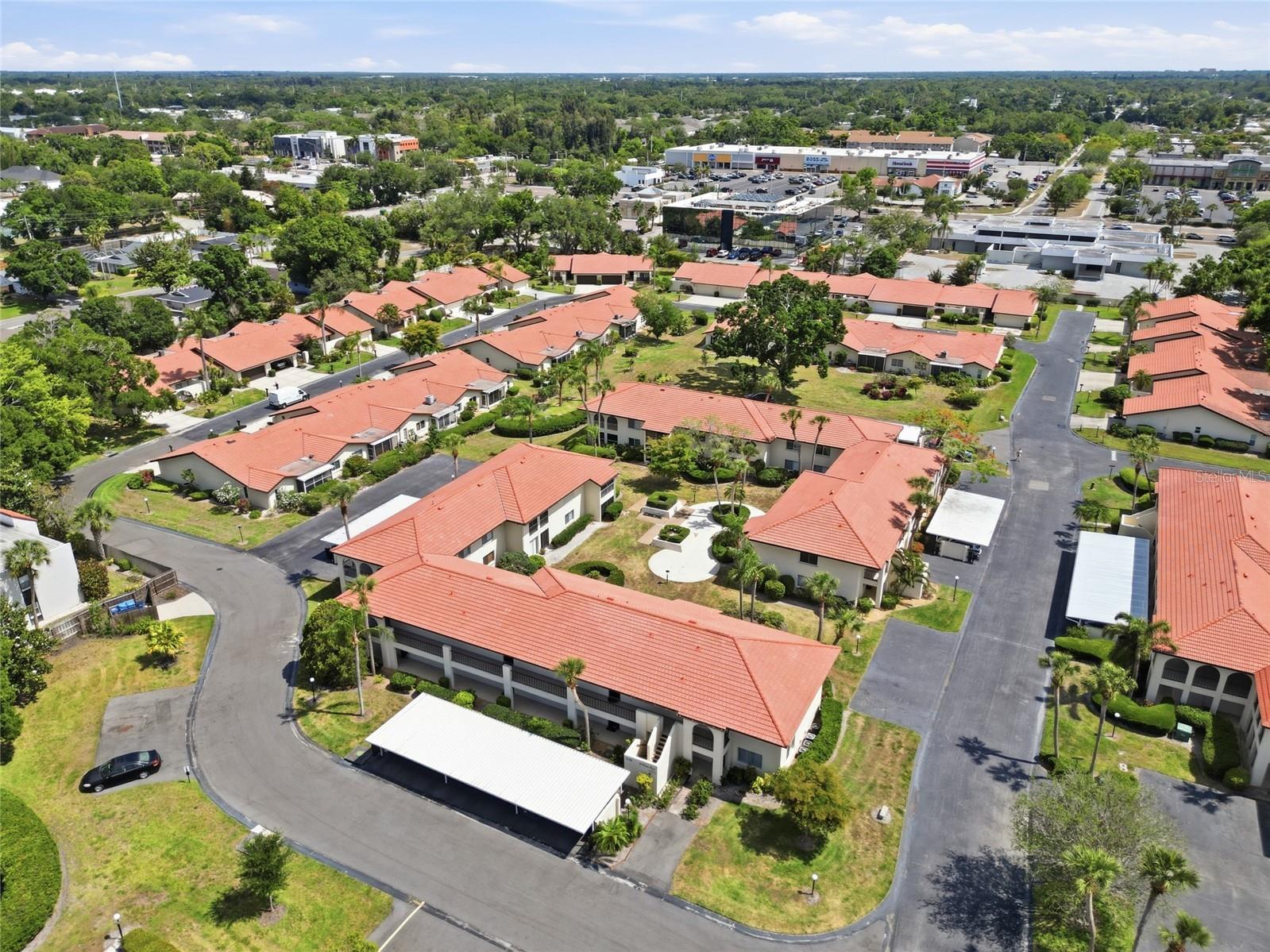 3710 El Poinier Court #511 Sarasota FL 34232 A4691115 image44