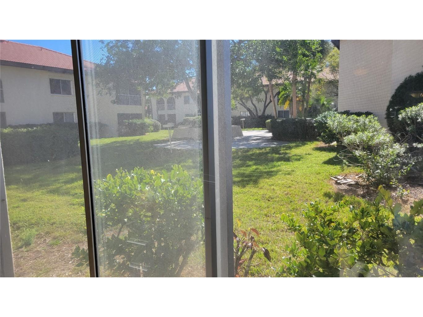 3710 El Poinier Court #512 Sarasota FL 34232 A4662053 image11