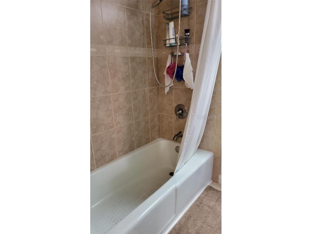 3710 El Poinier Court #512 Sarasota FL 34232 A4662053 image16