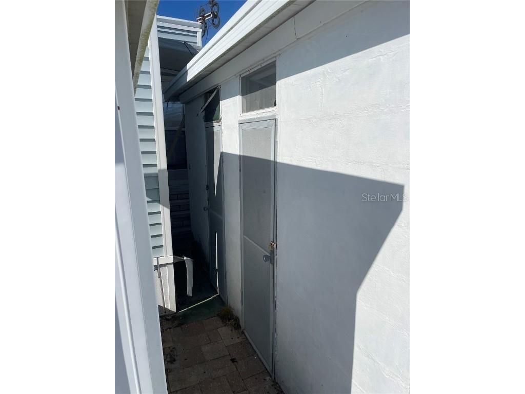 3710 Gulf Of Mexico Drive #D11 Longboat Key FL 34228 A4674837 image3