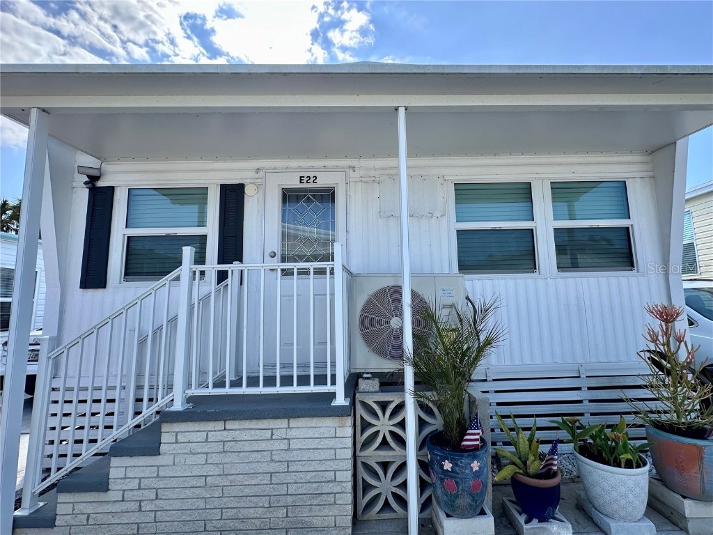 3710 Gulf Of Mexico Drive #E22 Longboat Key FL 34228 A4647724 image2