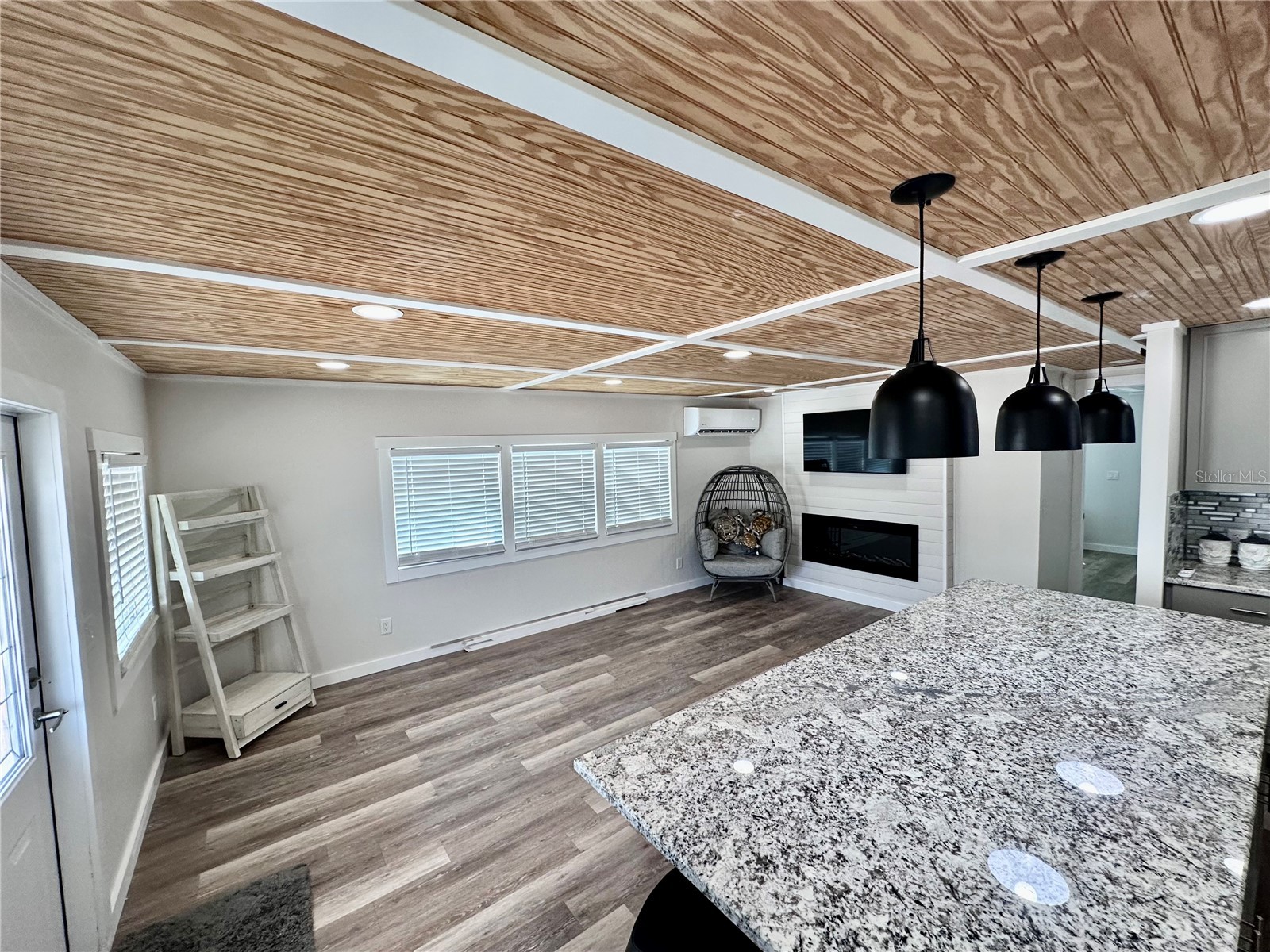 3710 Gulf Of Mexico Drive #E22 Longboat Key FL 34228 - GULF OF MEXICO AND SARASOTA BA A4697004 image8