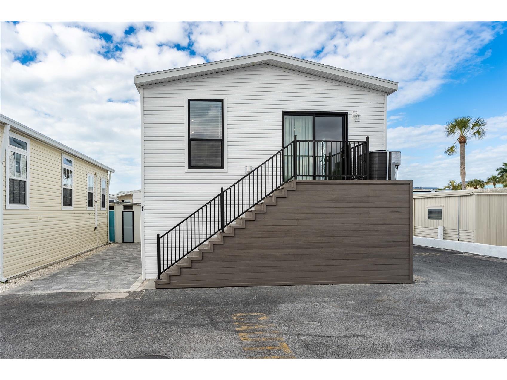 3710 Gulf Of Mexico Drive #F2 Longboat Key FL 34228 A4681154 image1