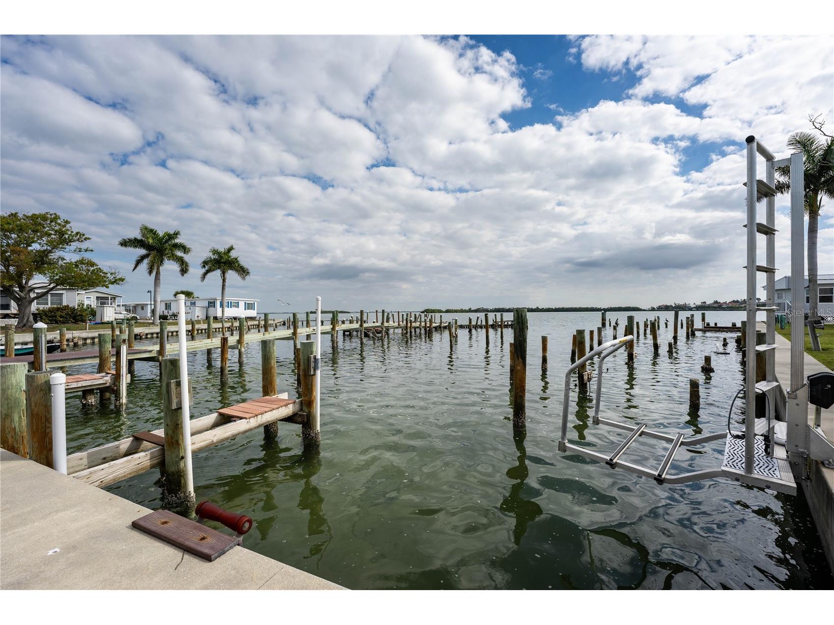 3710 Gulf Of Mexico Drive #F2 Longboat Key FL 34228 A4681154 image32
