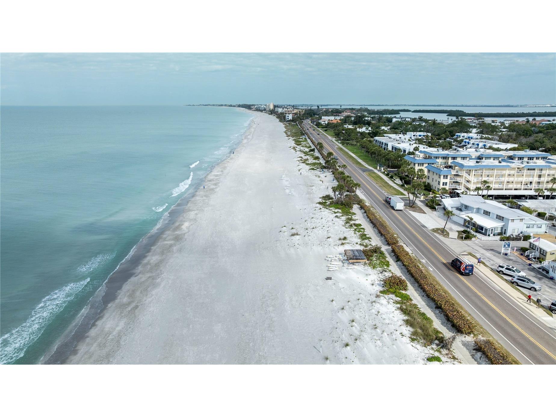 3710 Gulf Of Mexico Drive #F2 Longboat Key FL 34228 A4681154 image39