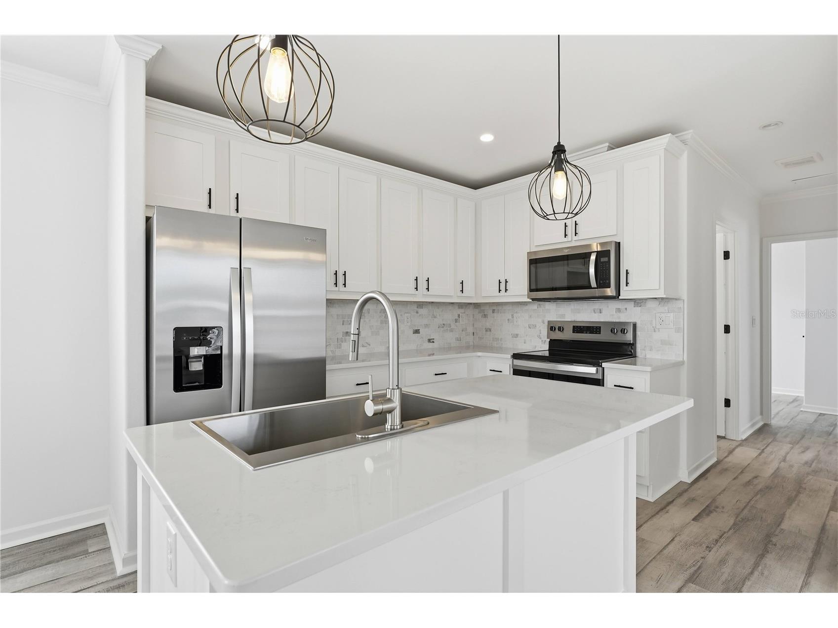 3710 Gulf Of Mexico Drive #F2 Longboat Key FL 34228 A4681154 image7