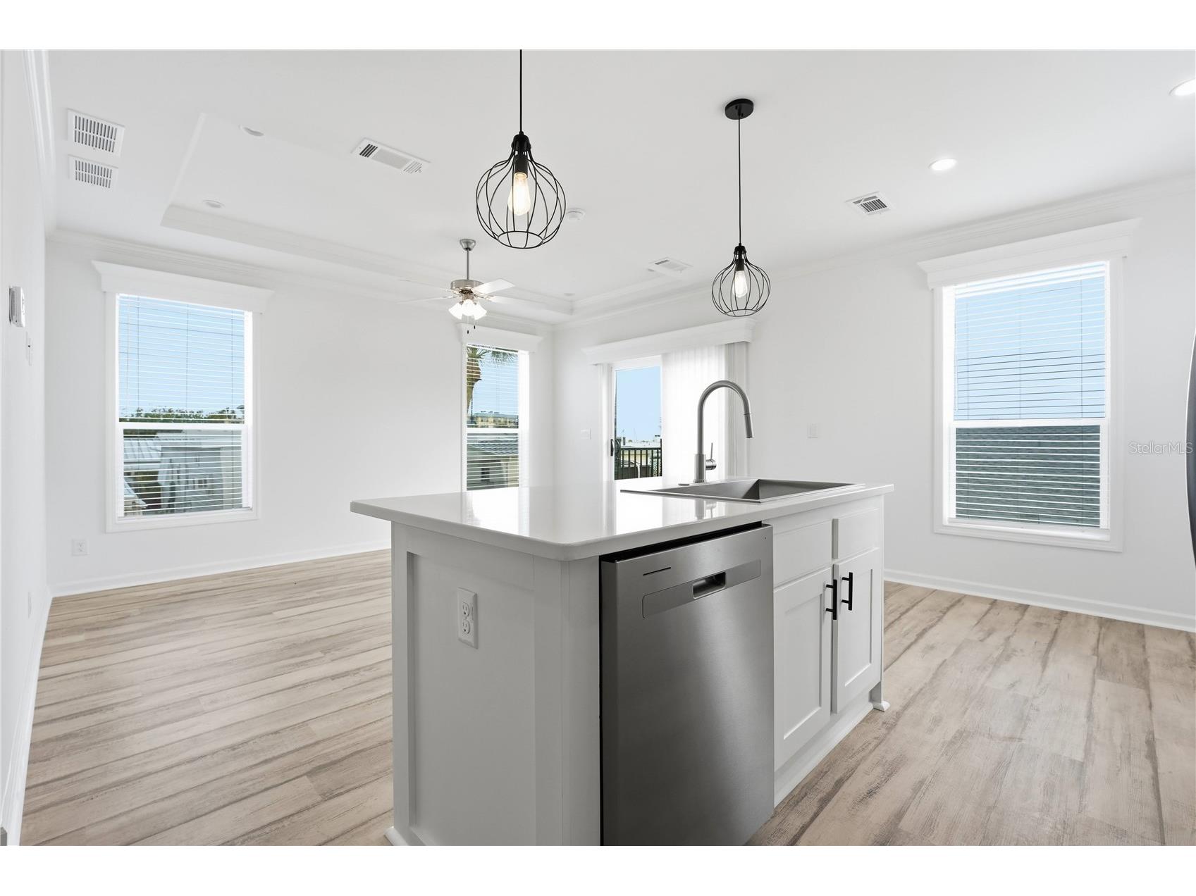 3710 Gulf Of Mexico Drive #F2 Longboat Key FL 34228 A4681154 image9