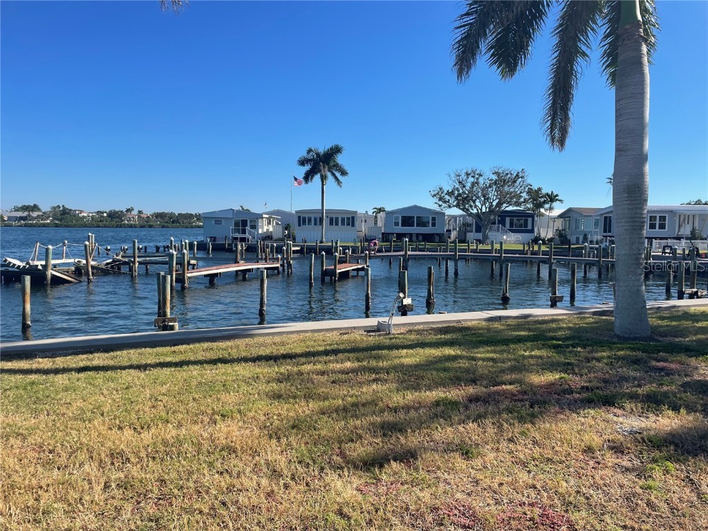 3710 Gulf Of Mexico Drive #G12 Longboat Key FL 34228 A4672798 image1