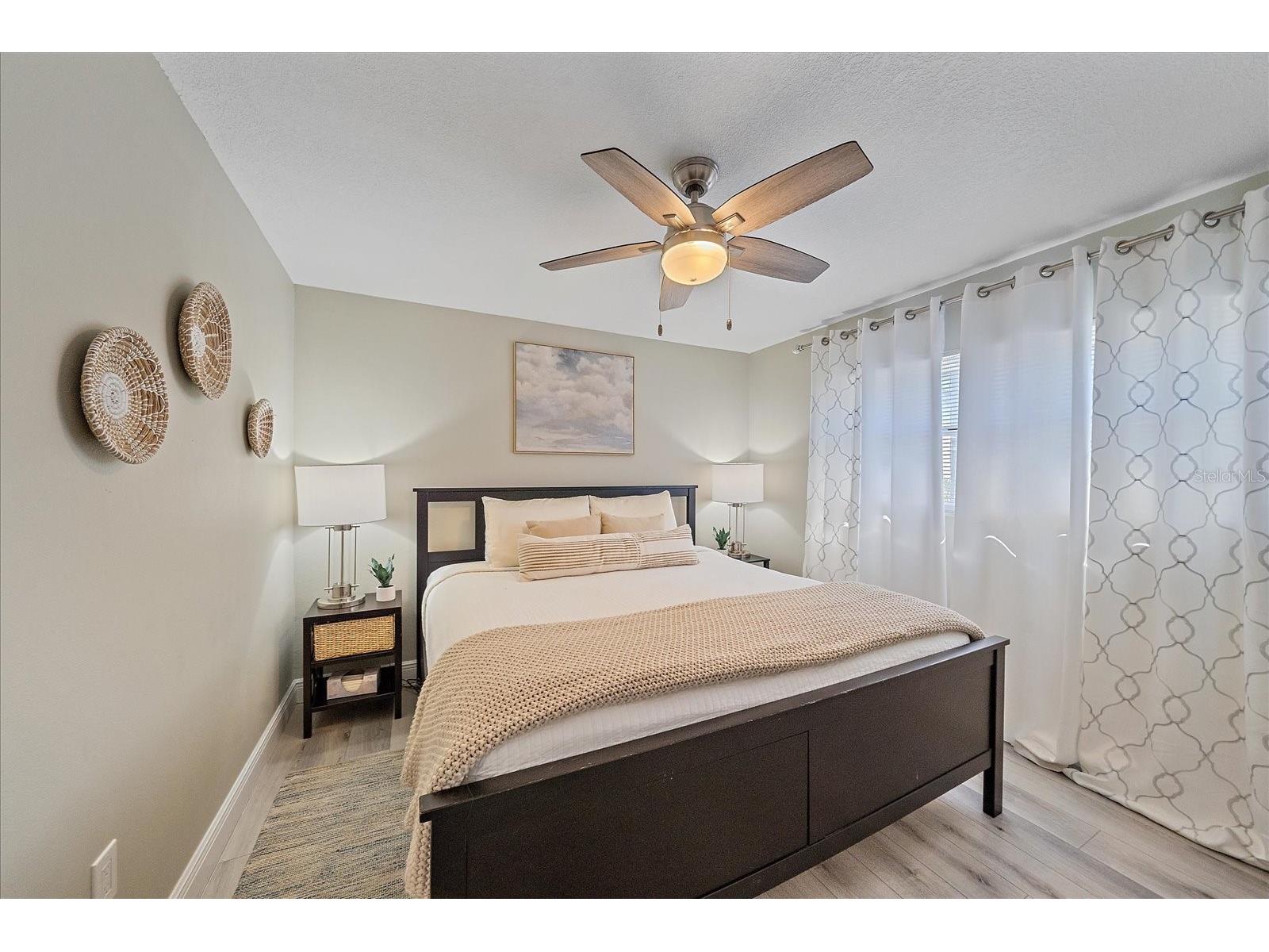 3710 Iroquois Avenue Sarasota FL 34234 A4679926 image33