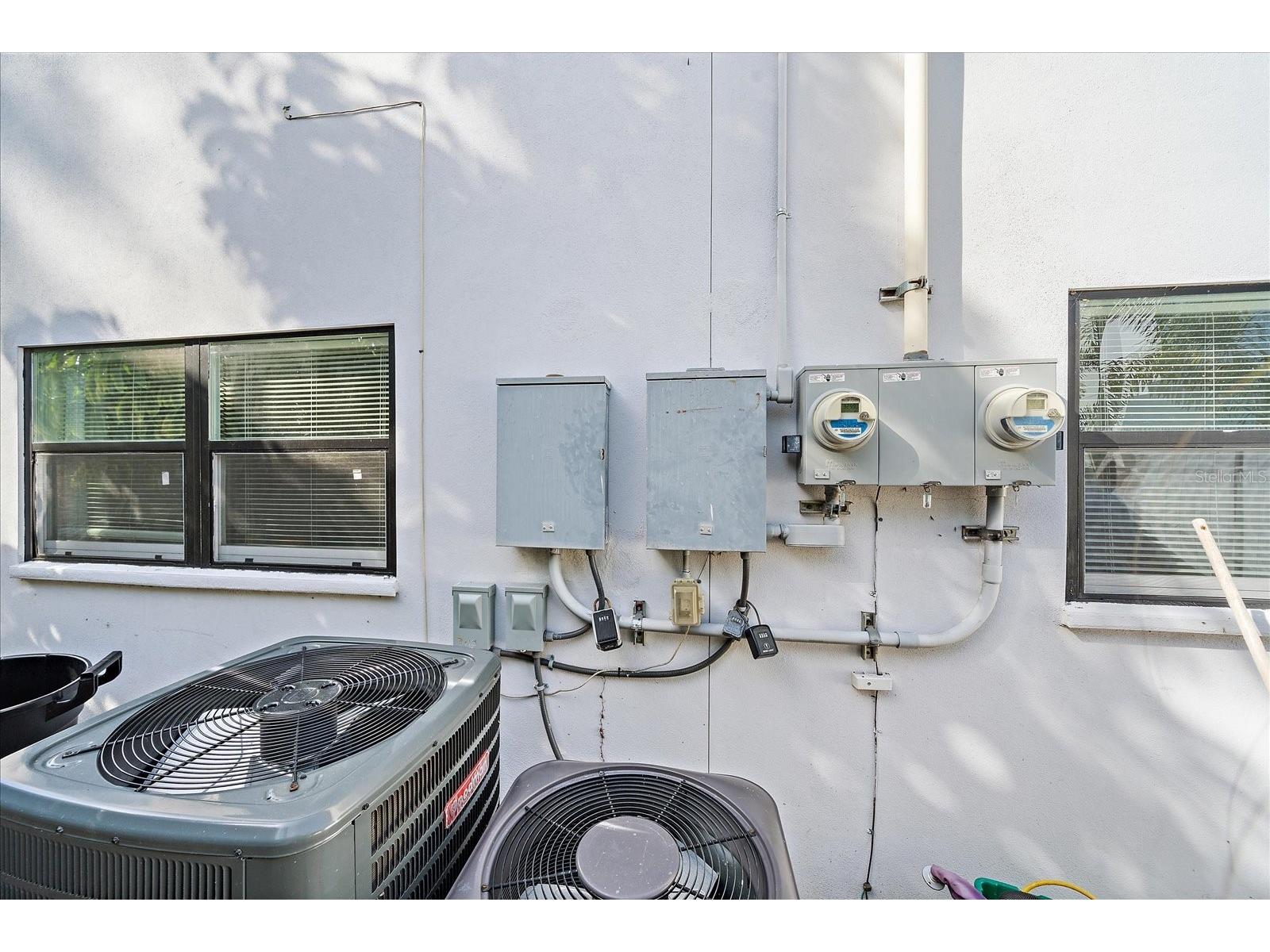 3710 Iroquois Avenue Sarasota FL 34234 A4679926 image40