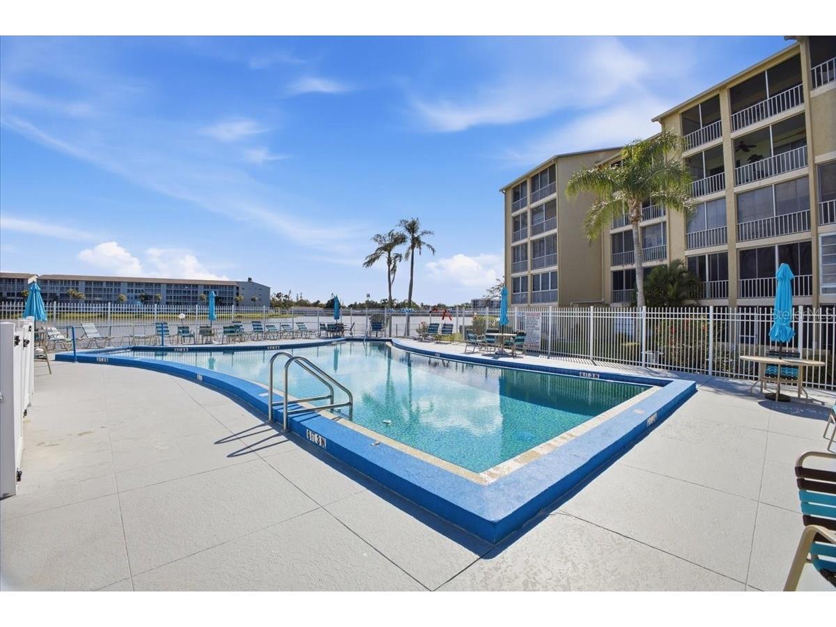 3710 Lake Bayshore Drive #K416 Bradenton FL 34205 W7883123 image24